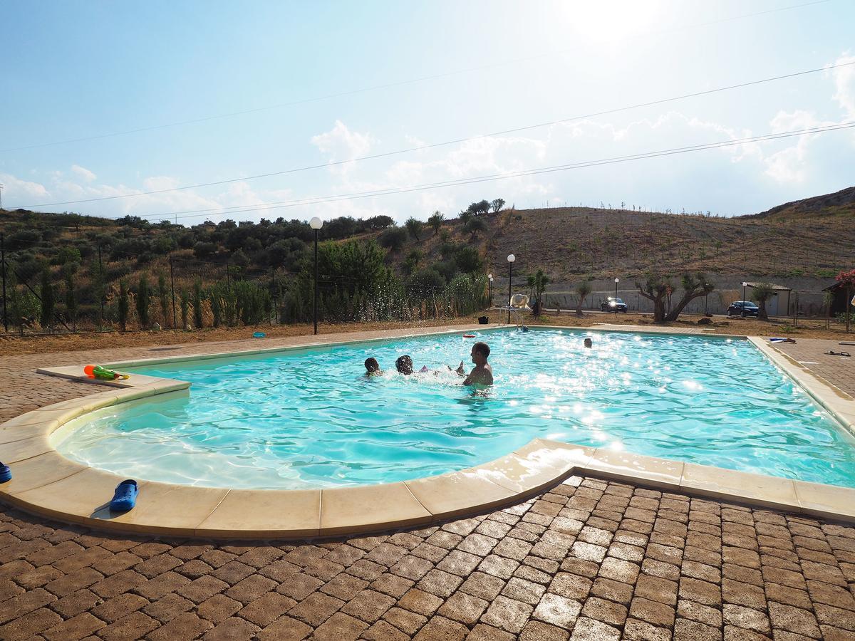 Agriturismo Paparanza Valguarnera Caropepe Buitenkant foto